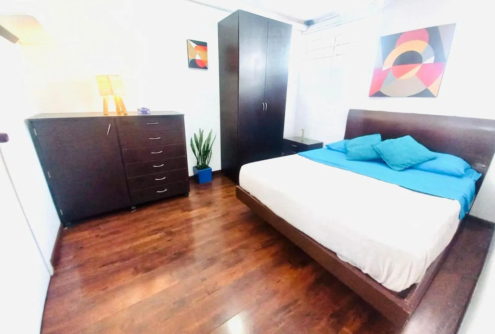 Hotel Casa Cerca A Unicentro Y Clinica Santa Fe En Usaquen Bogotá Colombia